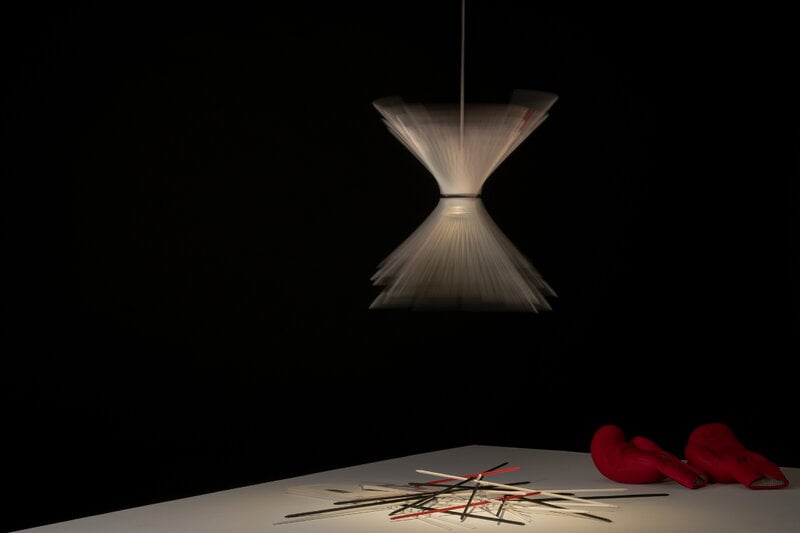 Ingo Maurer Pic-a-stic pendant, black - white, decoration image