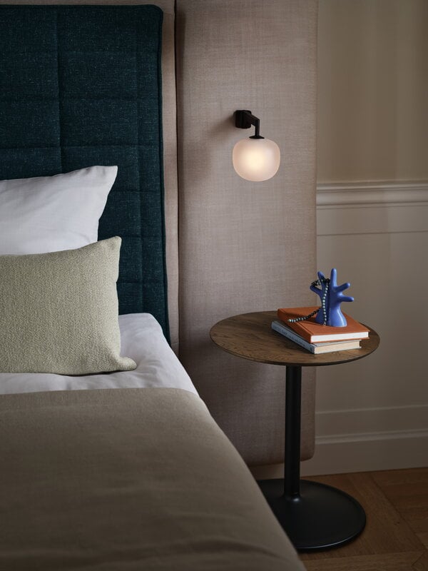 Muuto Rime wall lamp, black, decoration image