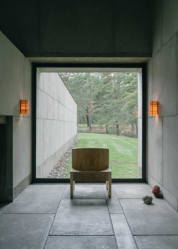 Vaarnii 005 lounge chair, pine, decoration image