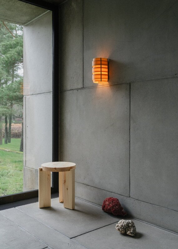 Vaarnii 001 stool, pine, decoration image