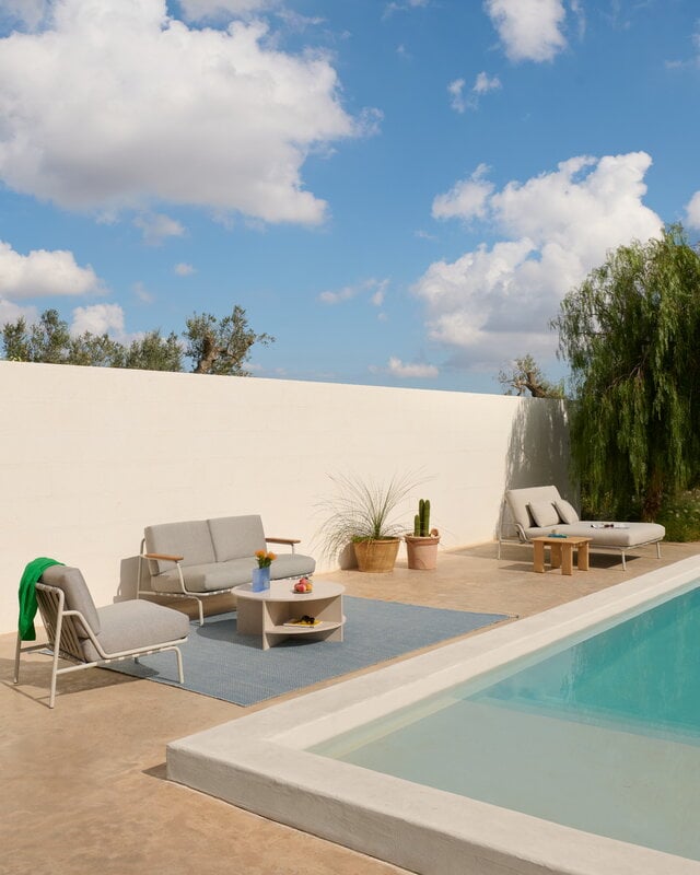 Muuto Settle Outdoor cushion, Laze 1 off-white, decoration image