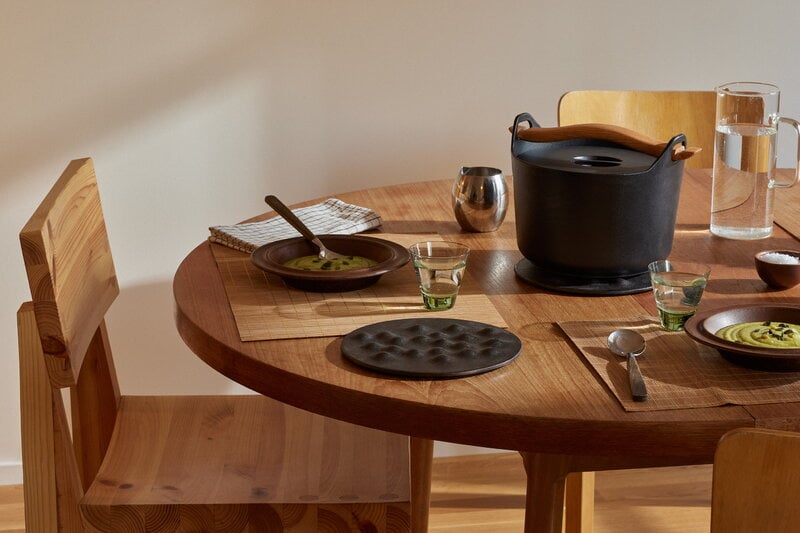 Iittala Sarpaneva cast iron pot 3 L | Finnish Design Shop