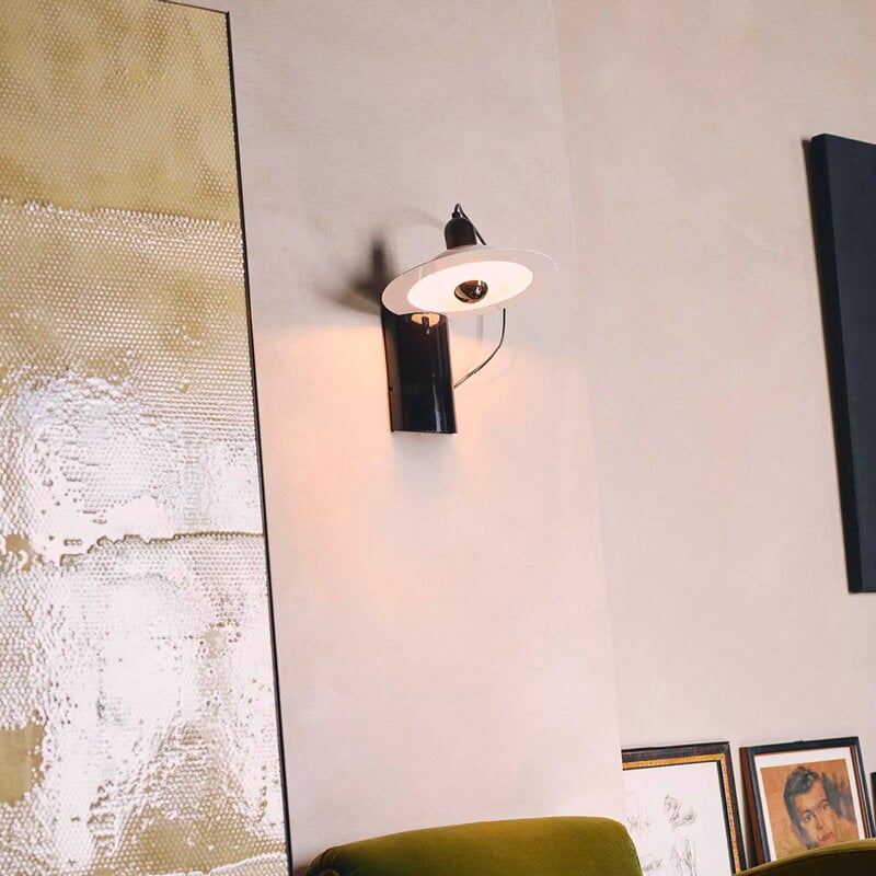 Stilnovo Lampiatta table/ wall lamp, polished black, decoration image