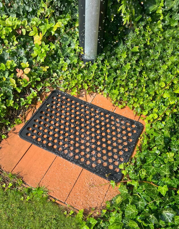 Tica Copenhagen Dot doormat, 40 x 60 cm, black, decoration image