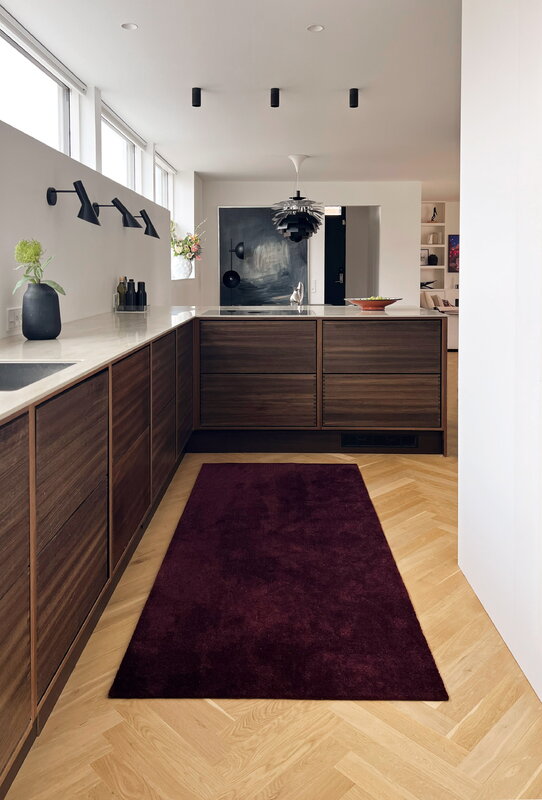 Tica Copenhagen Uni Farbteppich, 90 x 200 cm, bordeaux, dekorationsbild