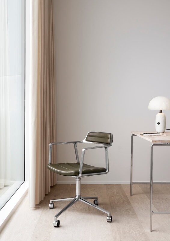 Vipp 452 Swivel tuoli, kiillotettu runko - bosco nahka, pyörät, näkymä 8