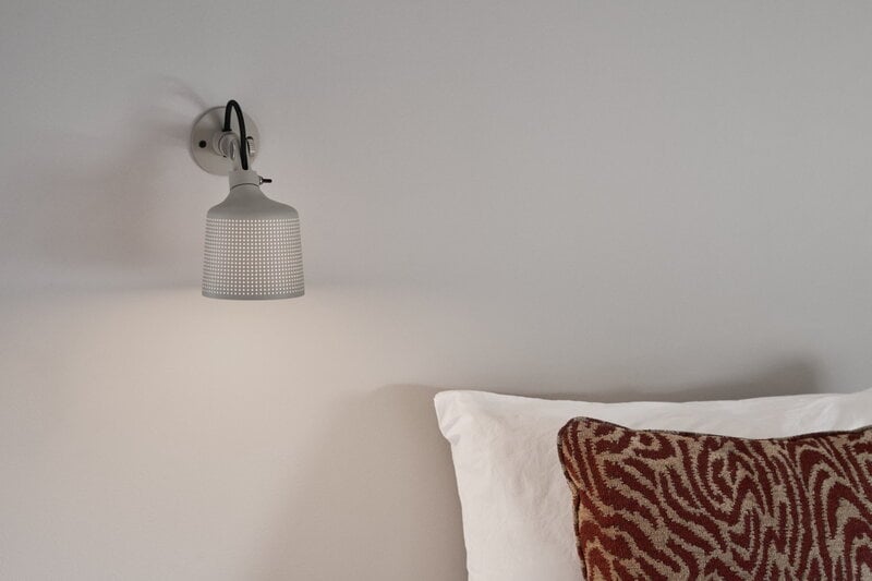 Vipp VIPP524 seinävalaisin, lämmin harmaa, näkymä 9