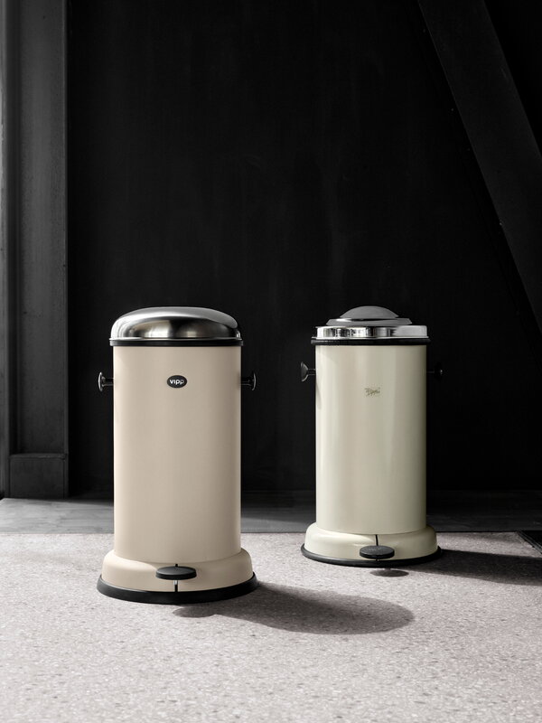 Vipp VIPP15 pedal bin, 14 L, beige, decoration image