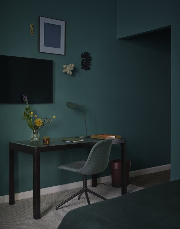 Muuto Arrange Desk Tray, 32 x 25 cm, brun vert, image décorative