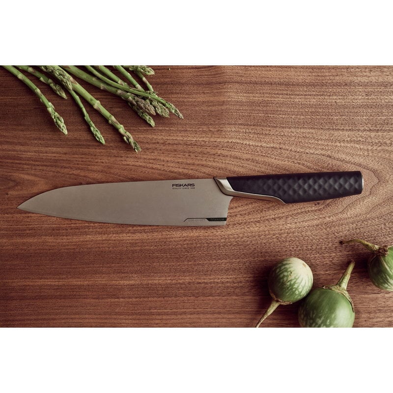 Fiskars Titanium chef's knife 20 cm Finnish Design Shop
