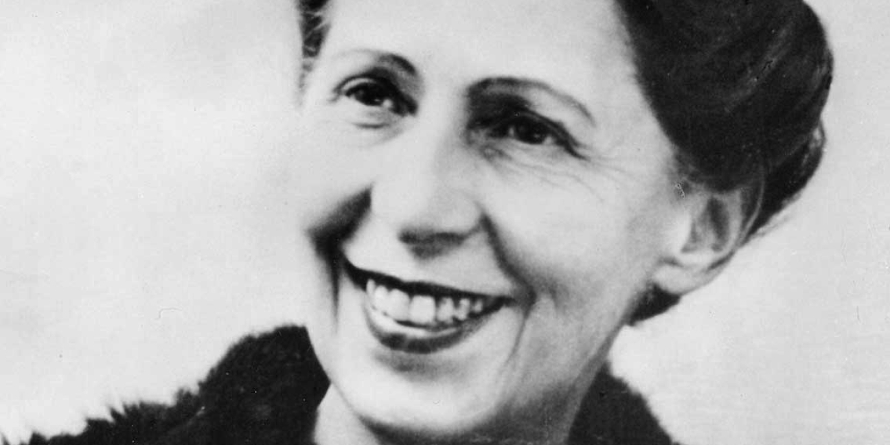 Sophie Taeuber-Arp, designer