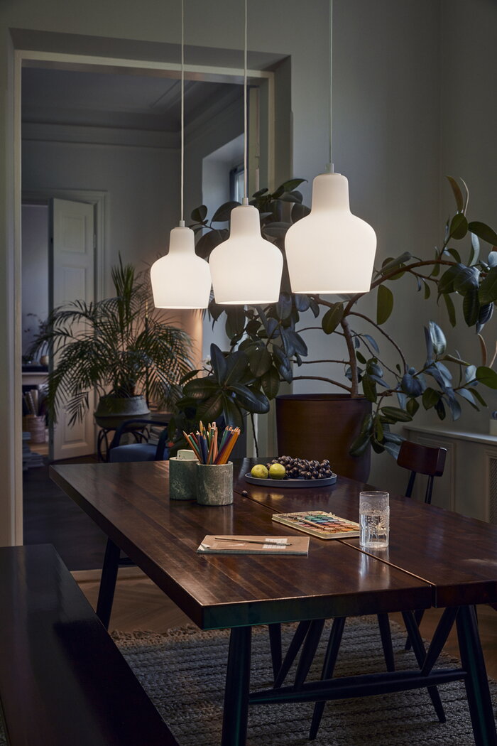 Diningroom  Artek White Glass