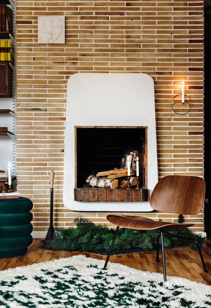 Livingroom Holidays Fireplace Vitra Eldvarm Finarte ferm LIVING Menu Nature Black White Green Brass Walnut Beech Wool