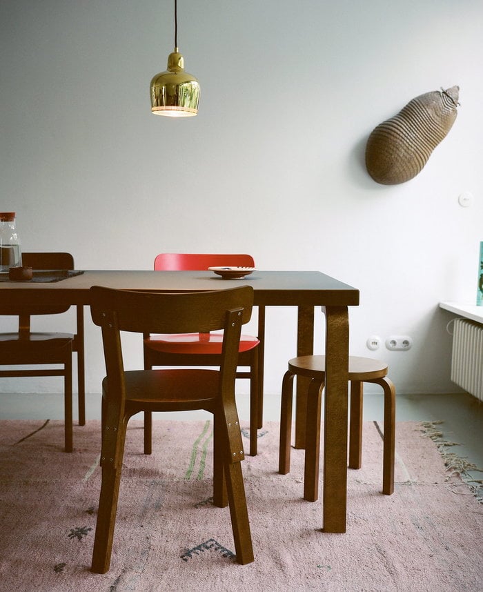 Diningroom Artek Nature Grey Red Brass Birch Beech Aalto stools Aalto chairs Aalto lightning