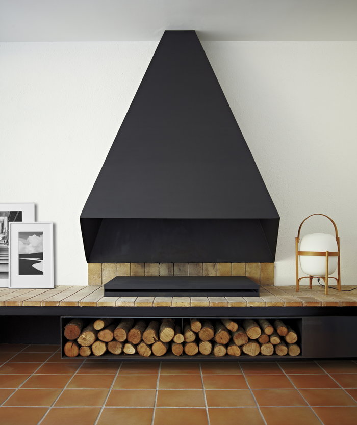 Livingroom Details Fireplace Santa & Cole Nature Wood
