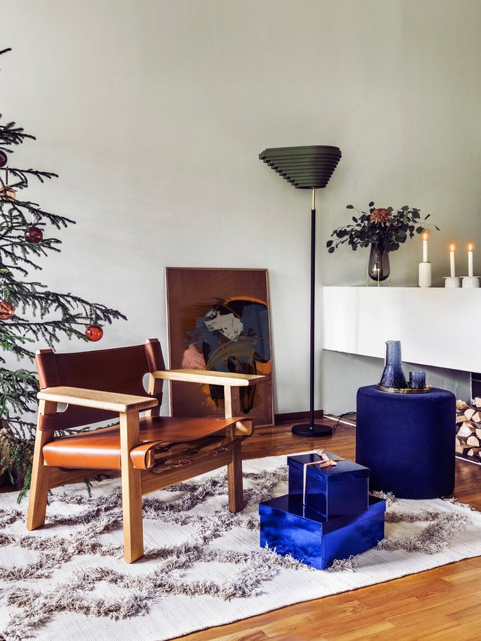 Salotti Natale Candele Camino Artek Finarte Fredericia Hakola Iittala Marimekko Audo Copenhagen Normann Copenhagen Reeta Ek Verde Grigio Marrone Rosso Blu Bianco Multicolore Acciaio Cotone Rovete Vetro Ceramica Carta Ultima Thule Oiva