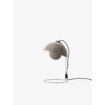 &Tradition Flowerpot VP4 table lamp, grey beige, view 3