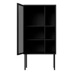 Nichba Credenza, nera