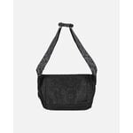 Marimekko Sling Bag Unikko olkalaukku, M, musta, tuotteen lisäkuva
