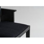 Vaarnii 016 Maasto dining arm chair, seat upholstered, black - black Kvadrat Alle, extra image