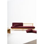 TAKT T19 Spoke Sofa with armrests, oak - dark red Kvadrat Autumn 0681, extra image