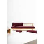 TAKT T19 Spoke Sofa with armrests, oak - dark red Kvadrat Autumn 0681, extra image