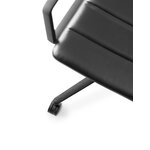 Vipp 452 Swivel tuoli, musta - musta nahka, pyörät, näkymä 7