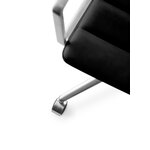 Vipp 452 Swivel tuoli, kiillotettu runko - musta nahka, pyörät, näkymä 2