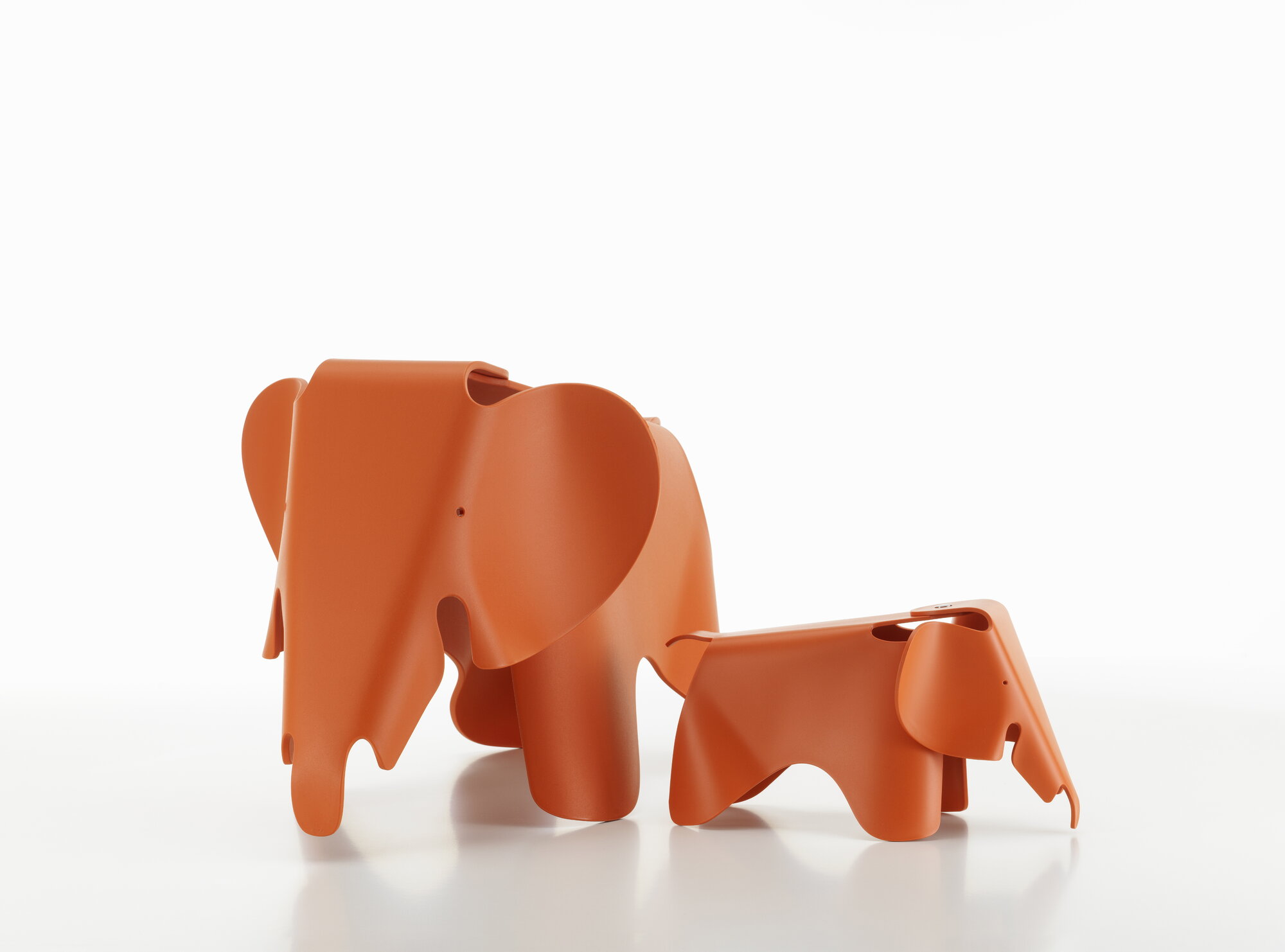 Vitra Eames Elephant, Eames Red Orange RE | Finnish Design Shop