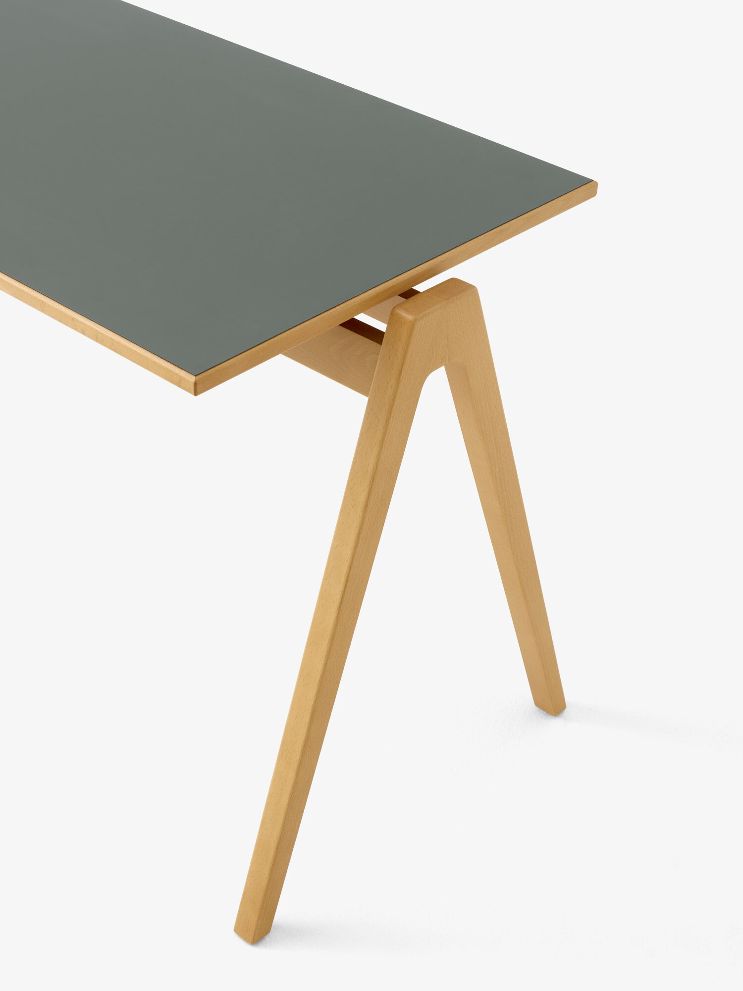 &Tradition Bureau Daystak RD3, hêtre - Fenix Verde Comodoro | Finnish ...