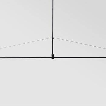 Michael Anastassiades Mobile Chandelier 2 riippuvalaisin, musta patinoitu messinki, tuotteen lisäkuva