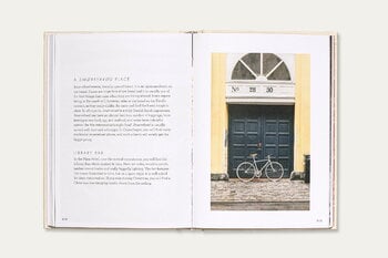 Penguin Books The Little Book of Hygge: The Danish Way to Live Well , extra image