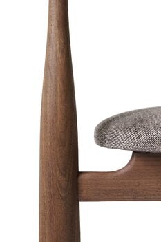 New Works Bukowski chair, walnut - Carnarvon 022