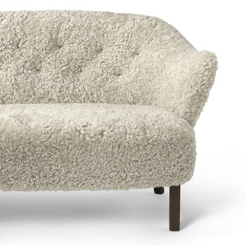 Audo Copenhagen Ingeborg sofa 2,5 seater, Moonlight sheepskin - smoked oak