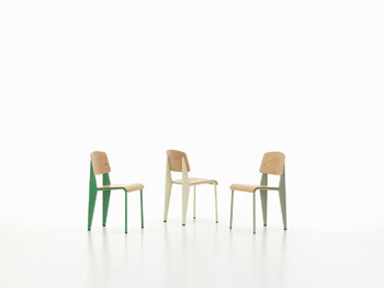 Vitra Standard tuoli, Prouvé Blanc Colombe - tammi
