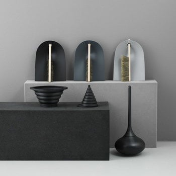 Normann Copenhagen Dustpan and broom, black