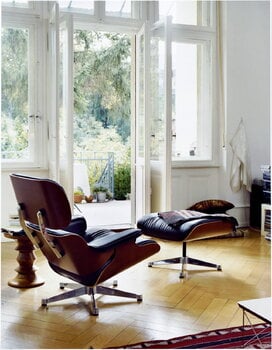 Vitra Eames Lounge Chair&Ottoman, classic koko, pähkinä - musta