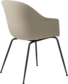 GUBI Bat tuoli, new beige - mustat jalat