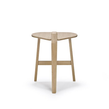 Karakter Bronco stool, lacquered oak