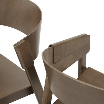 Muuto Cover tuoli, käsinojallinen, petsattu tummanruskea