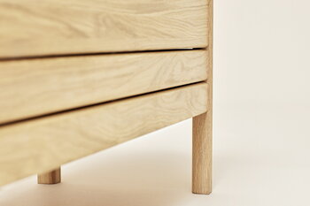 Form & Refine A Line storage bench, 111 cm, white oak