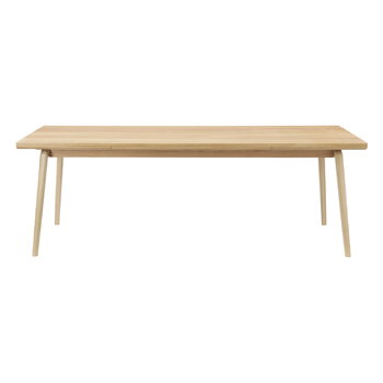 FDB Møbler C65 Åstrup förlängningsbart matbord, 220 x 100 cm, lackad ek