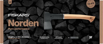 Fiskars Norden rakentajan kirves N10 ja teroitin