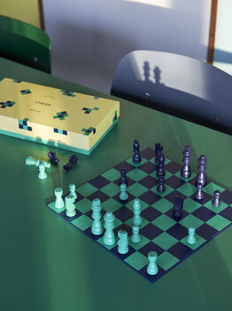 HAY HAY PLAY Chess