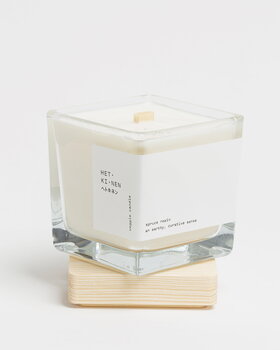 Hetkinen Veggie wax candle square, spruce resin
