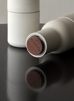 Audo Copenhagen Bottle Grinder 2 pcs, ceramic, sand - walnut