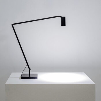 Nemo Lighting Untitled Linear bordslampa med bordsbas