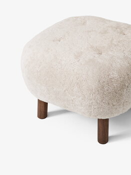 &Tradition Little Petra lounge chair and pouf, Moonlight sheepskin - walnut