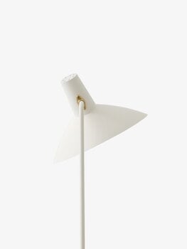 &Tradition Tripod HM8 floor lamp, matt white