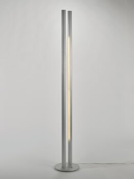 valerie_objects Floor Lamp L1 lattiavalaisin, alumiini
